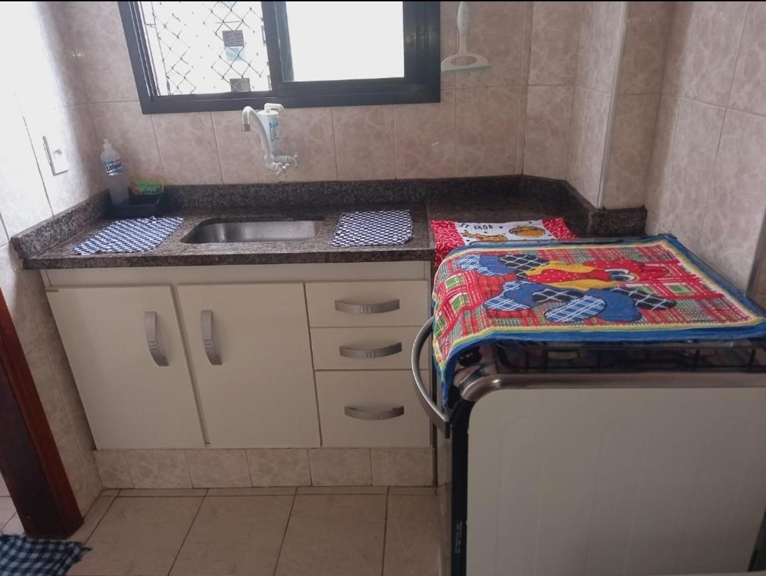 Resid. Ilha Da Madeira Praia Grande (Santos)