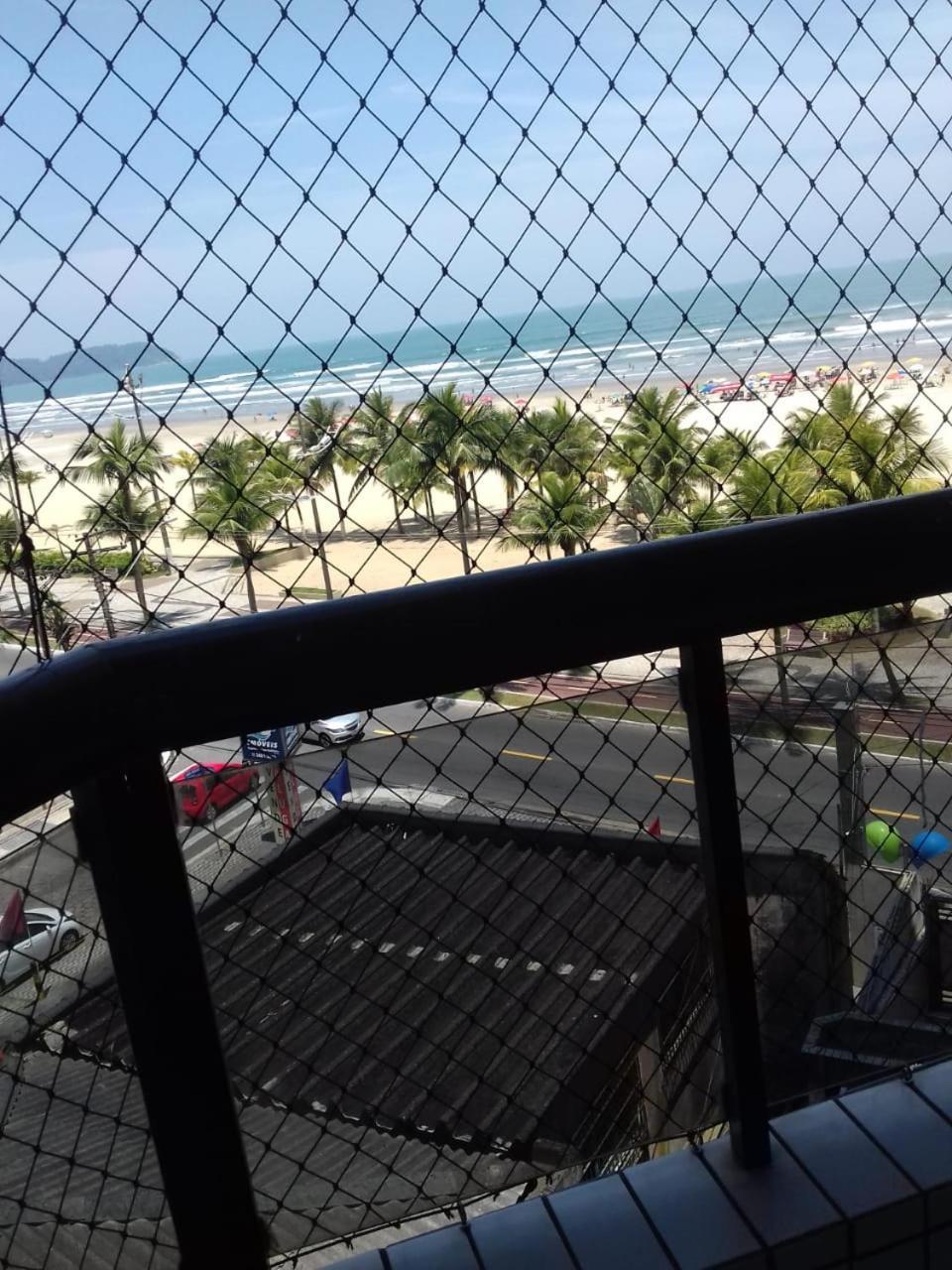 Resid. Ilha Da Madeira Praia Grande (Santos)