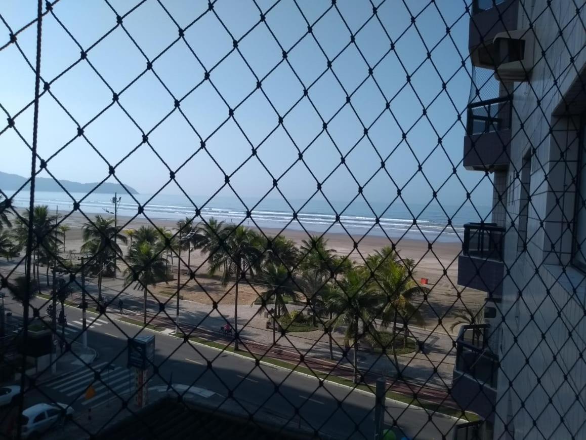 Resid. Ilha Da Madeira * Praia Grande (Santos)